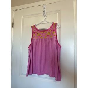 CROWN AND IVY Curvy Size 3x Tank Pink Embroidery Boho Tunic Vacation FLAWS
